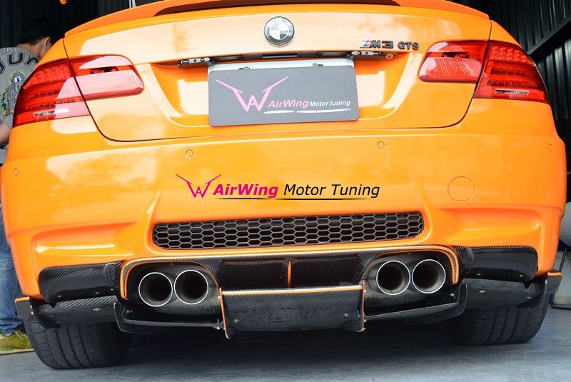 /BMW E92 M3 Varis rear diffuser and under panel 01